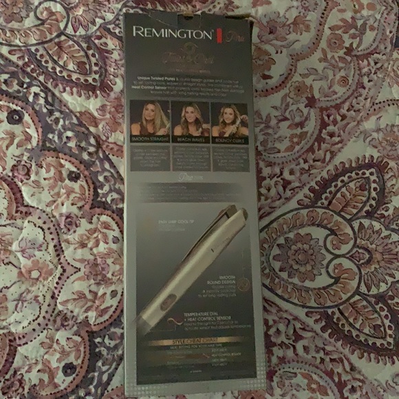 Multi-Styler with Twist & Curl Technology - Picture 2 of 9